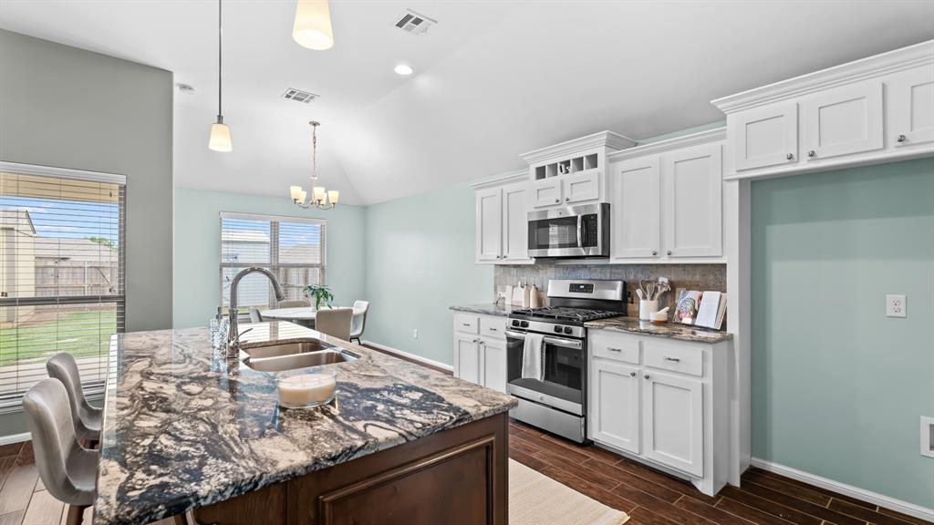 3109 Texarkana Court