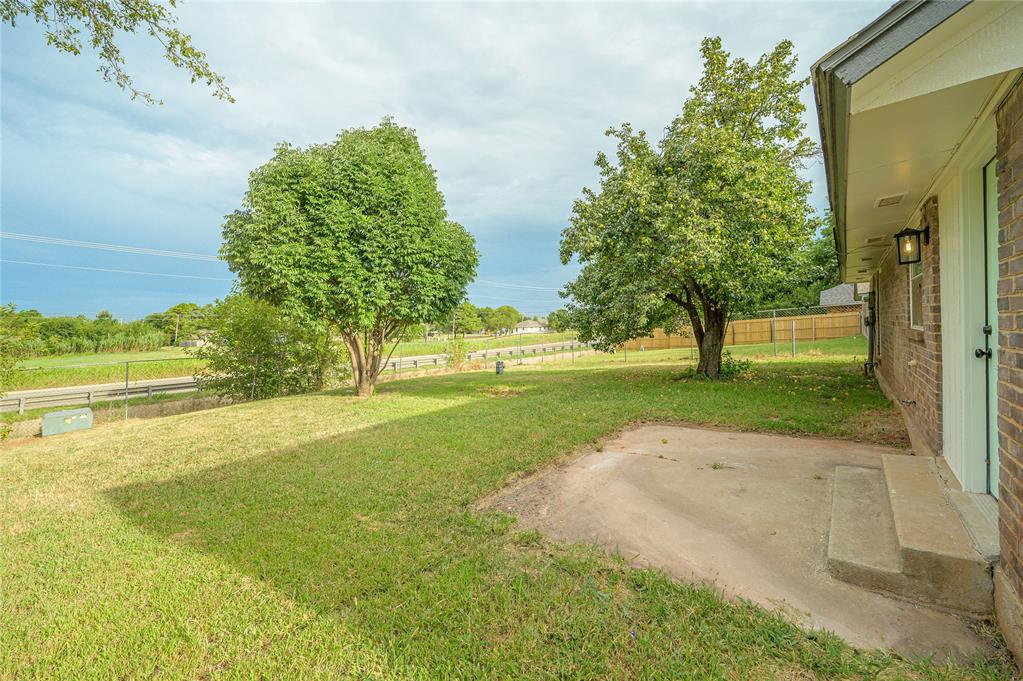 5705 S Bodine Avenue