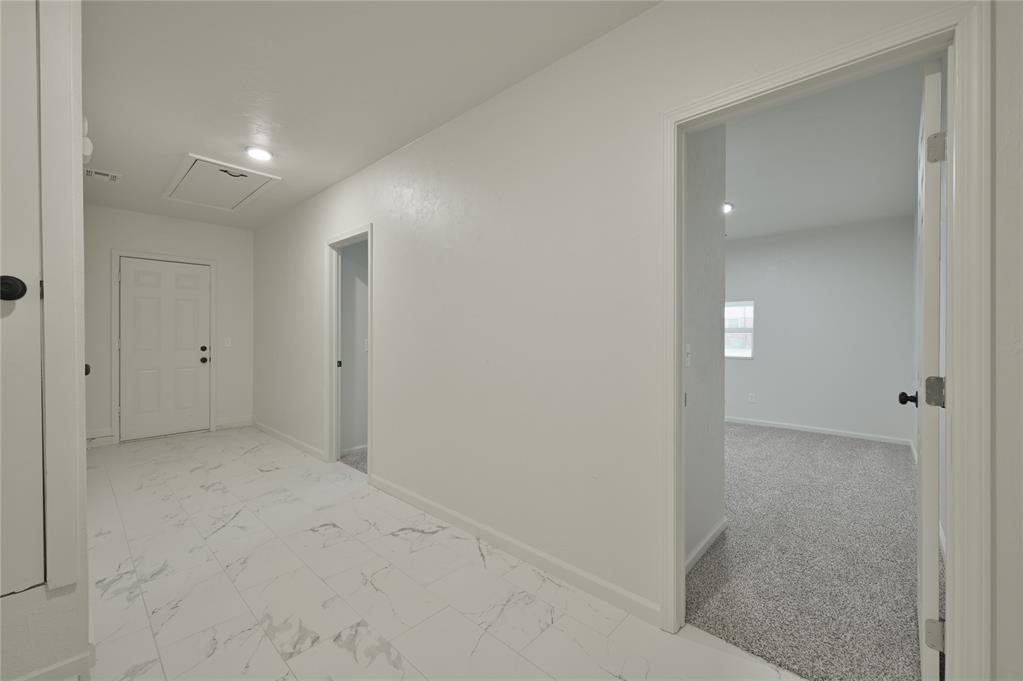 5705 S Bodine Avenue