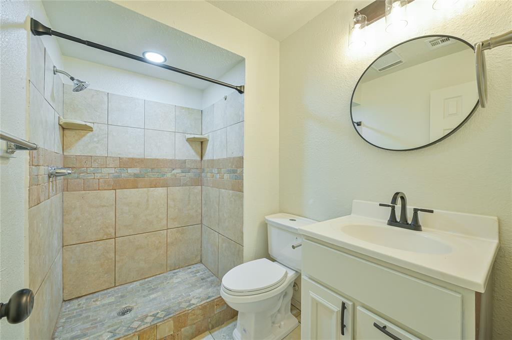 5705 S Bodine Avenue