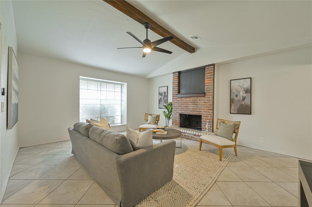 5705 S Bodine Avenue