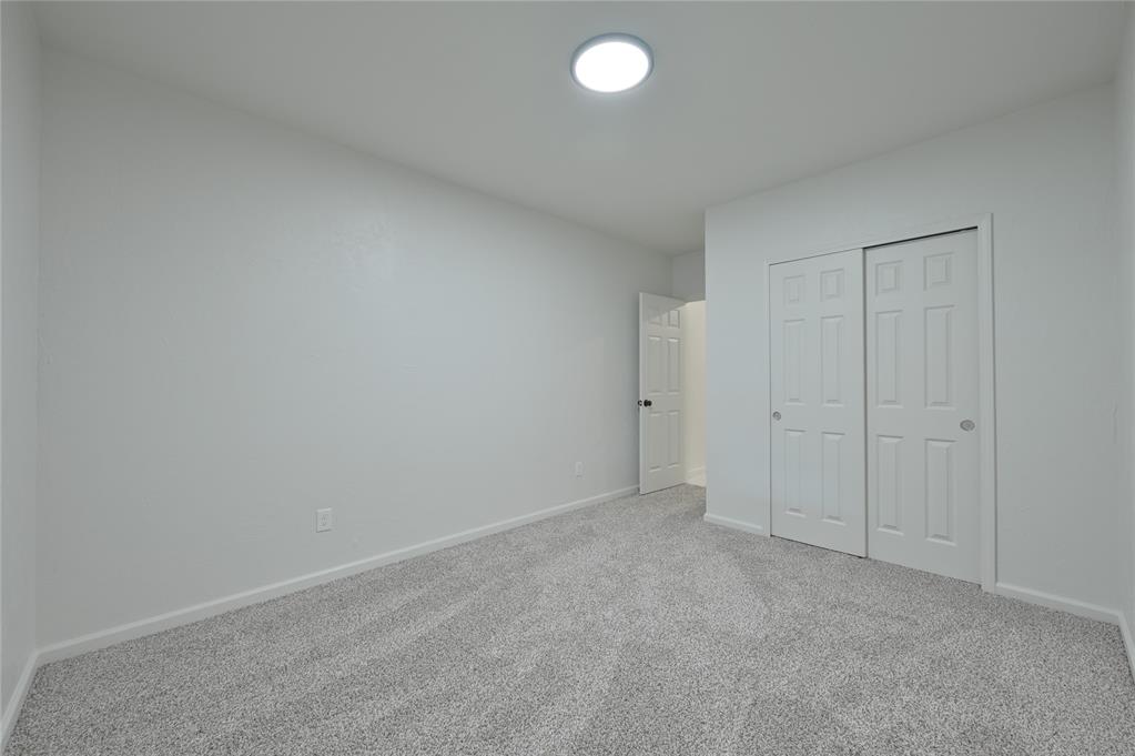 5705 S Bodine Avenue