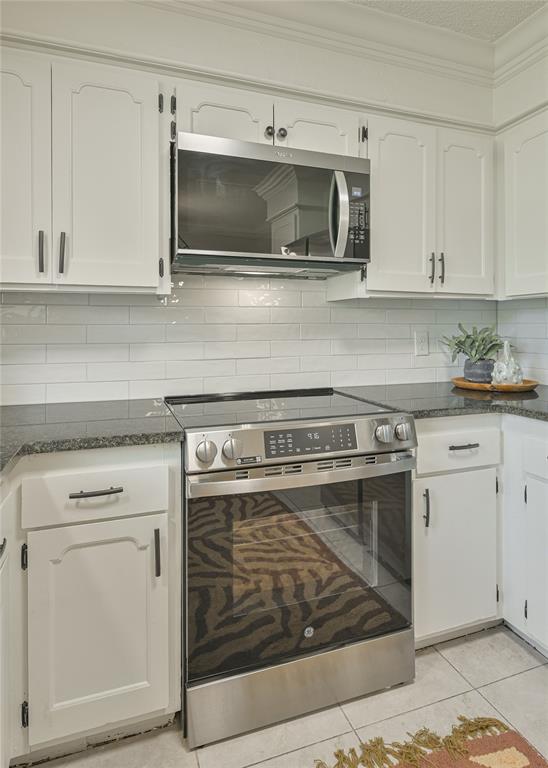 5705 S Bodine Avenue