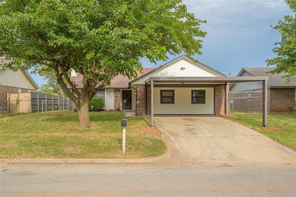 5705 S Bodine Avenue