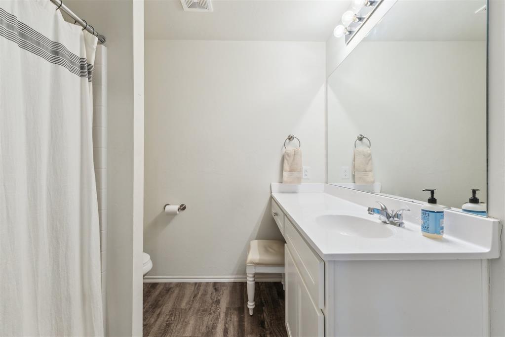 11016 NW 100th Street