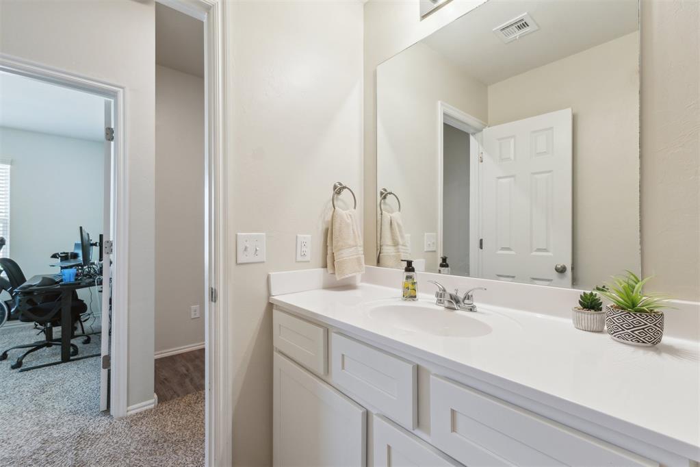 11016 NW 100th Street