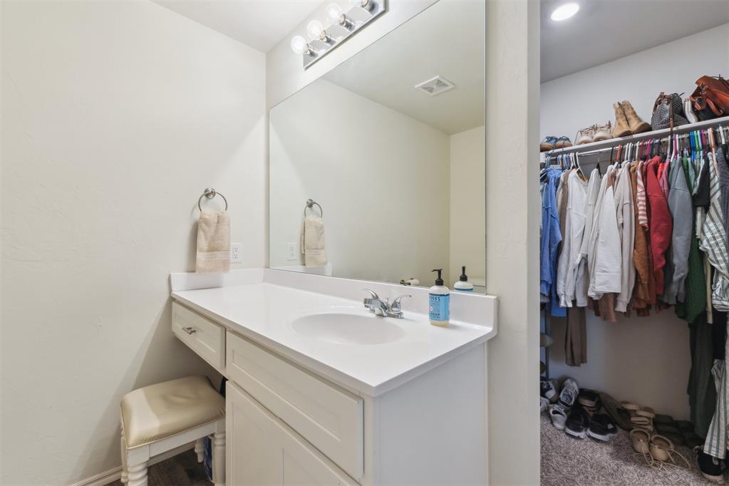 11016 NW 100th Street