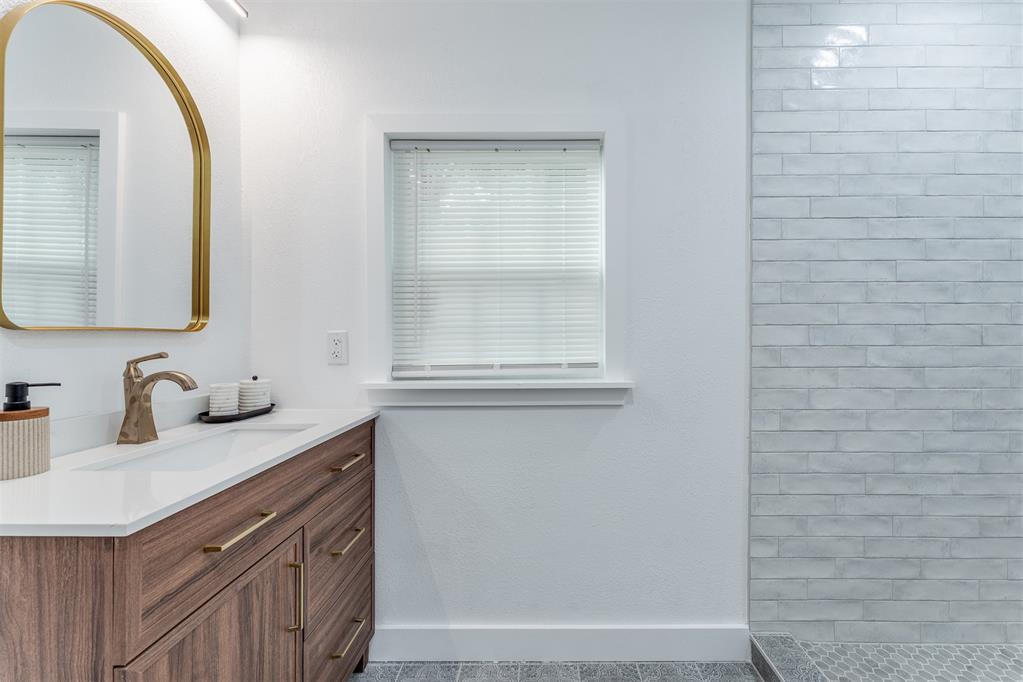 4709 S By Pass Terrace