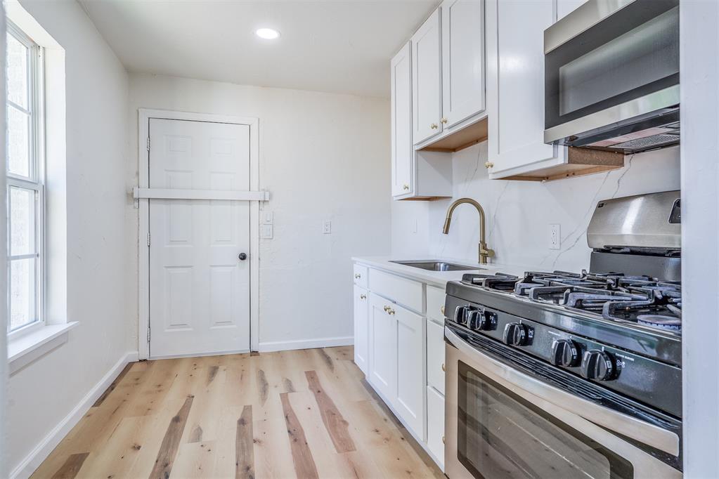 1716 N Highland Drive