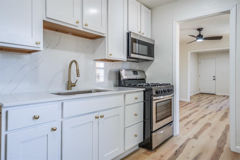 1716 N Highland Drive