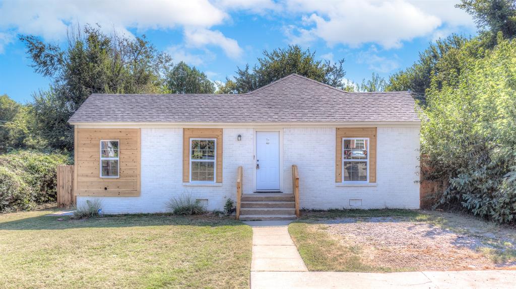 1716 N Highland Drive