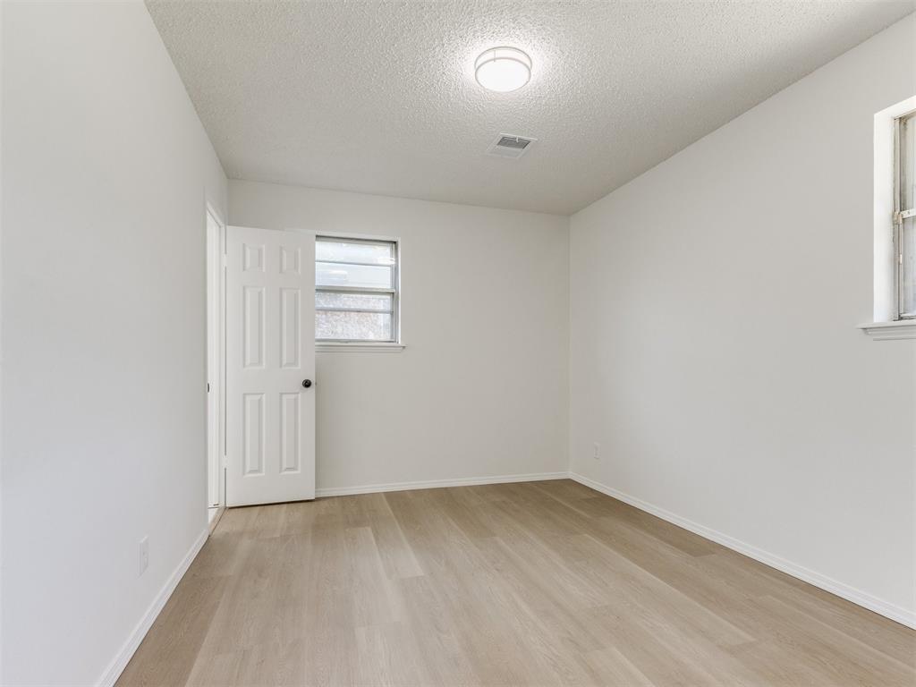 7017 S Miller Avenue