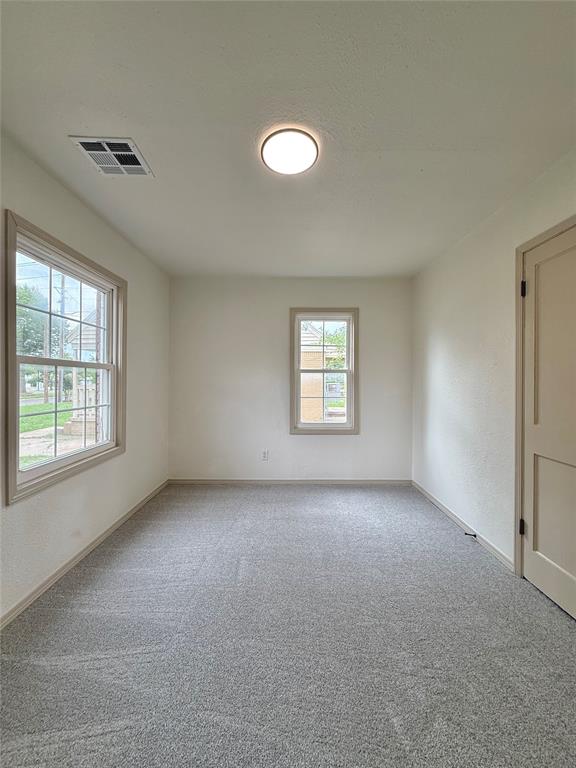 202 E Northrup Drive