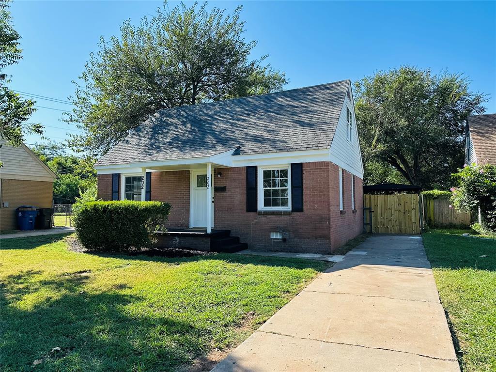 202 E Northrup Drive