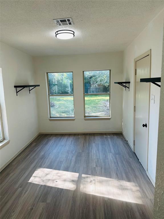 202 E Northrup Drive