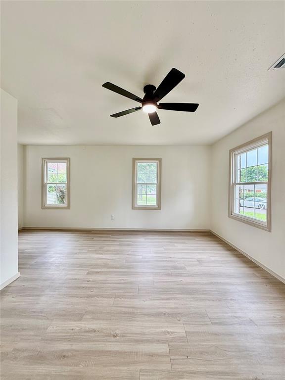 202 E Northrup Drive