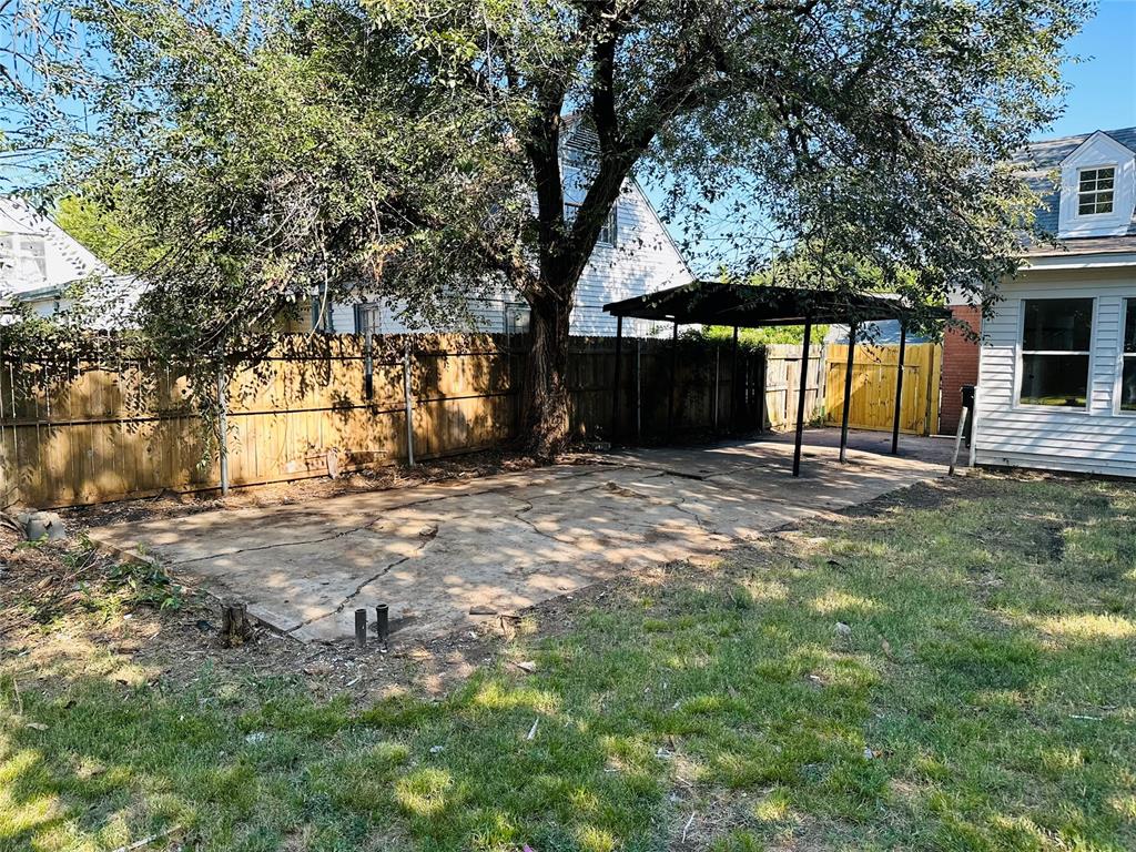 202 E Northrup Drive