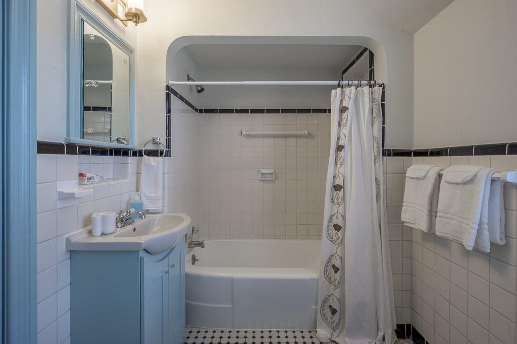 3326 NW 16th Street