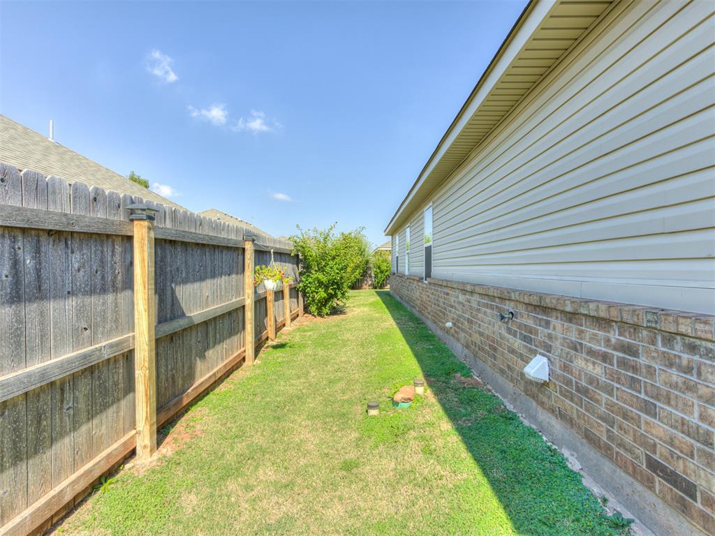 6133 Courtyards Court