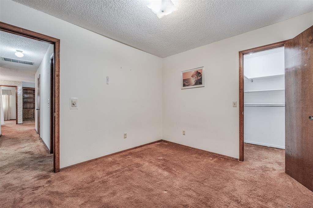 10305 S Fairview Drive