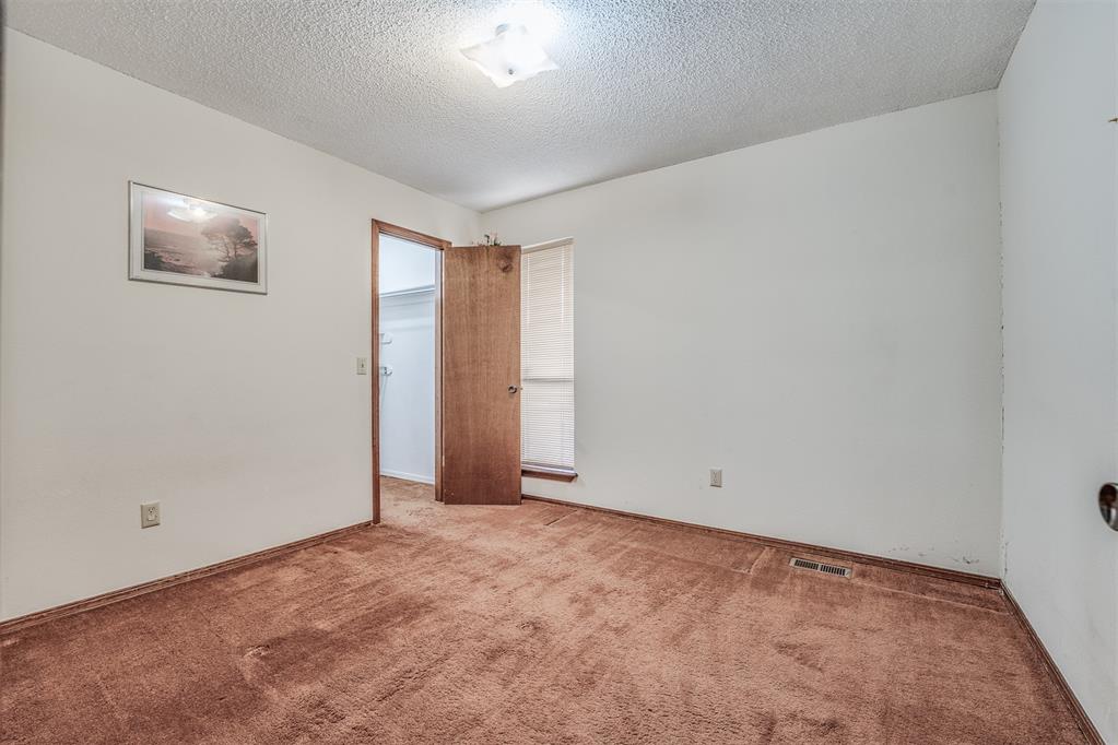 10305 S Fairview Drive