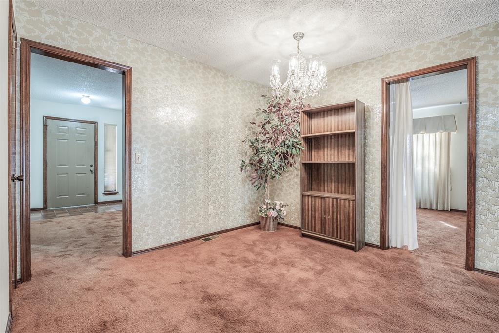 10305 S Fairview Drive