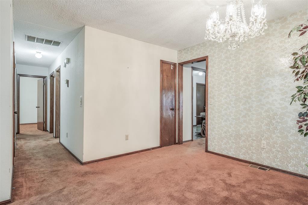 10305 S Fairview Drive