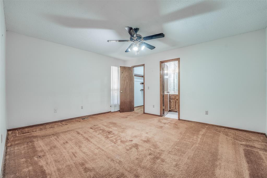 10305 S Fairview Drive