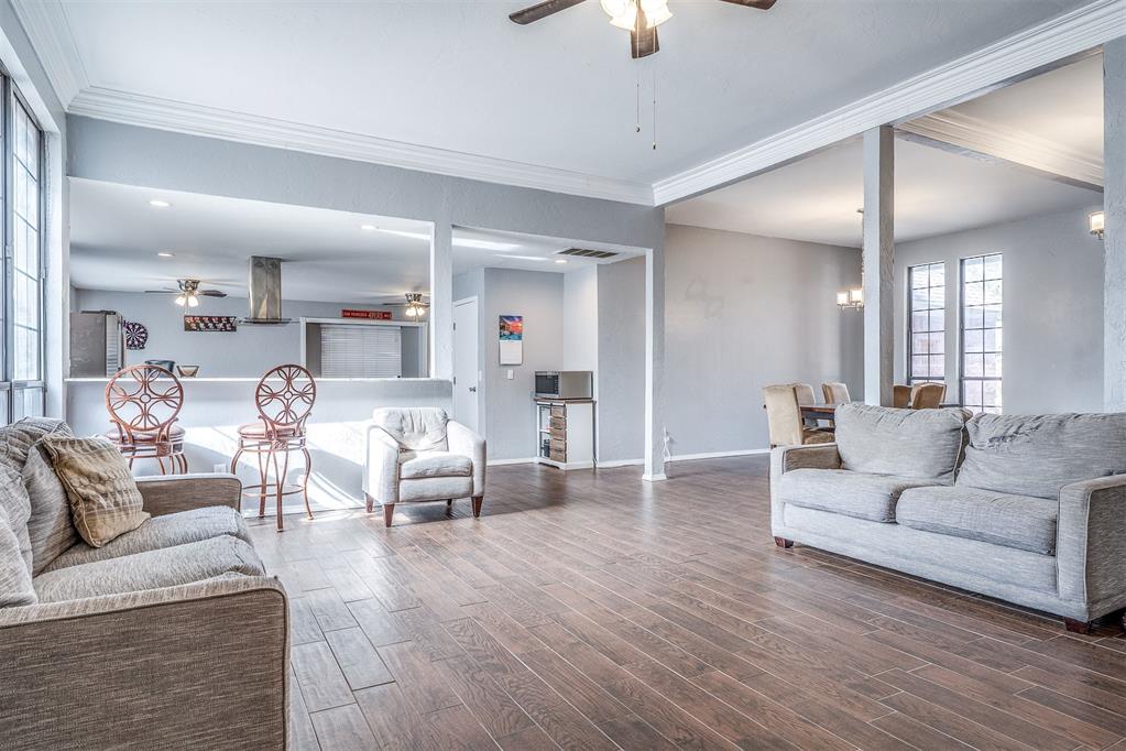 8316 NW 106th Street