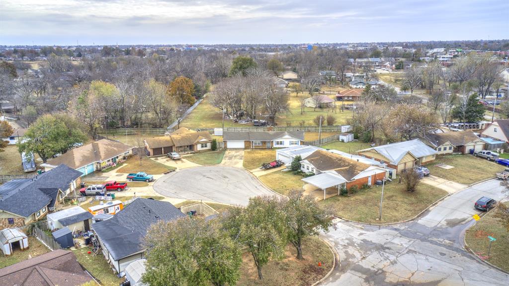 6309 S Francis Avenue