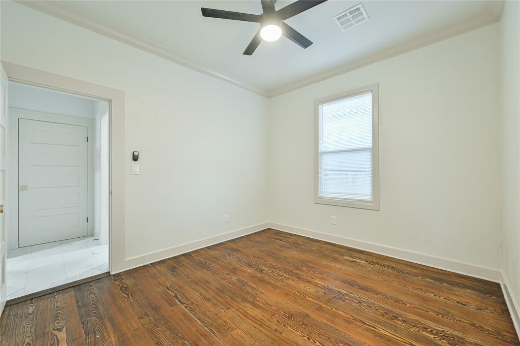 2431 W Eubanks Street