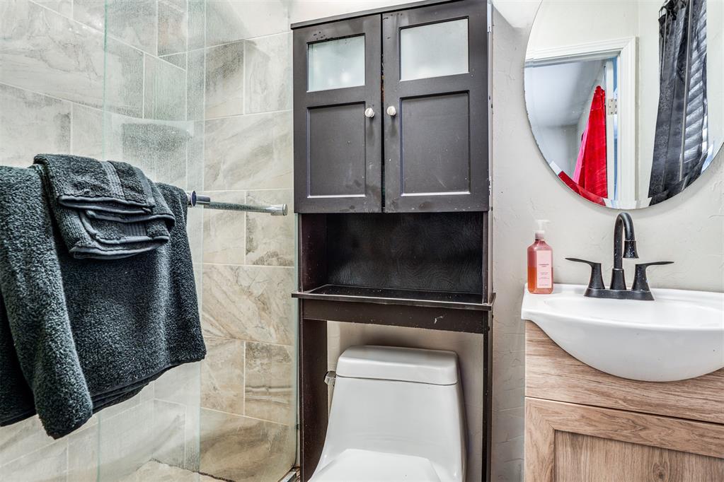 3105 N Viewpoint Drive