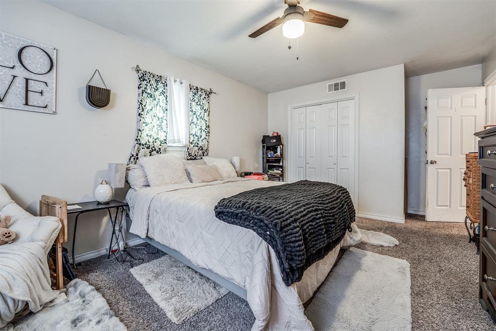 3105 N Viewpoint Drive