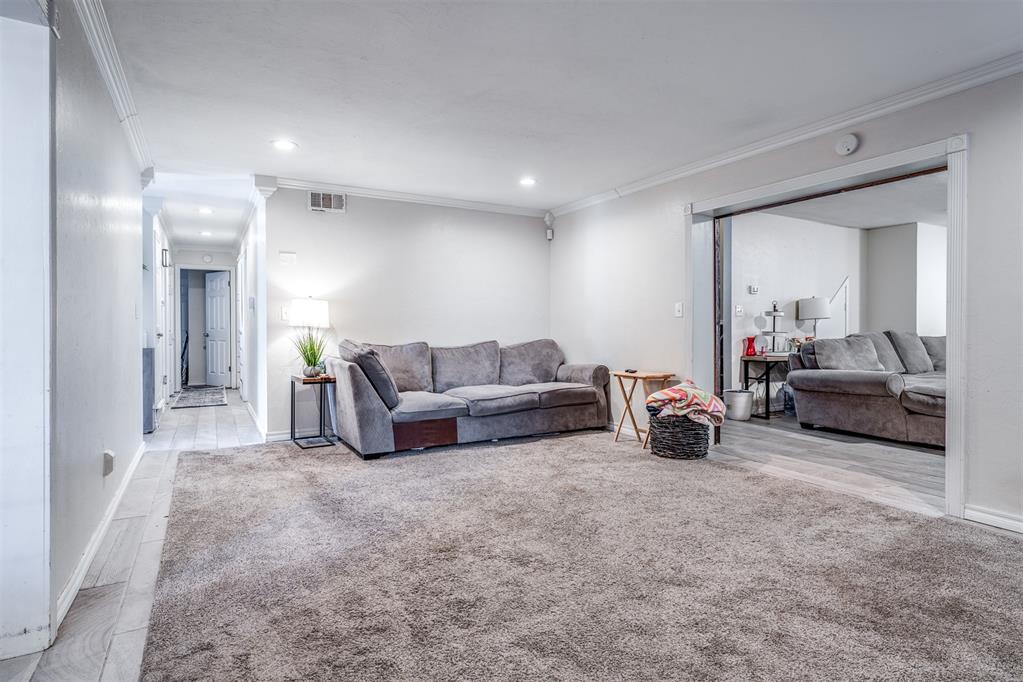 3105 N Viewpoint Drive