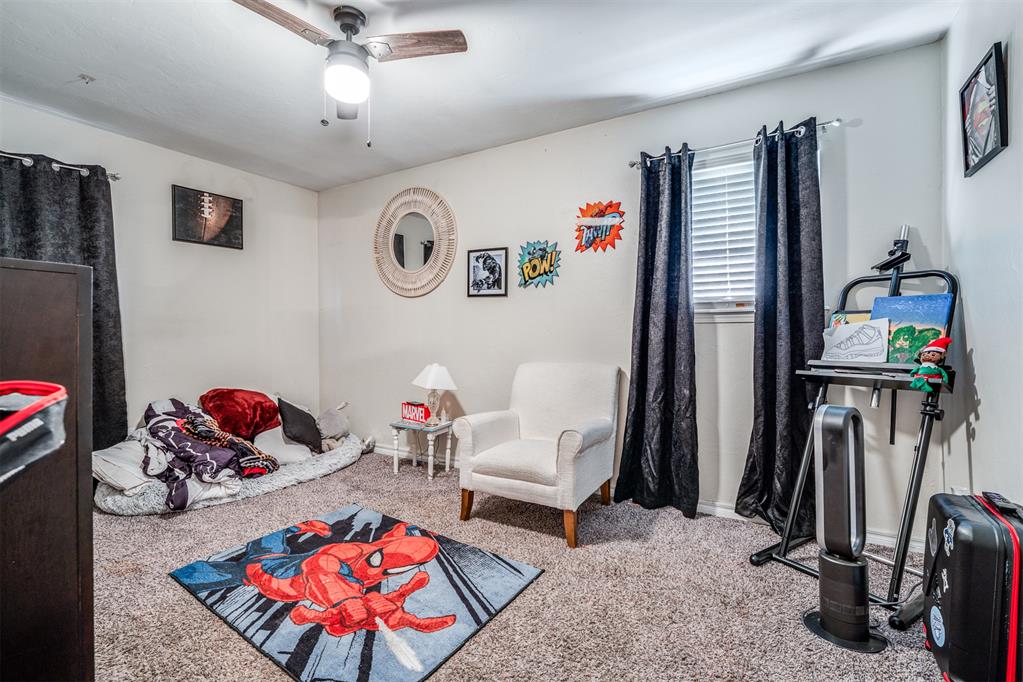 3105 N Viewpoint Drive