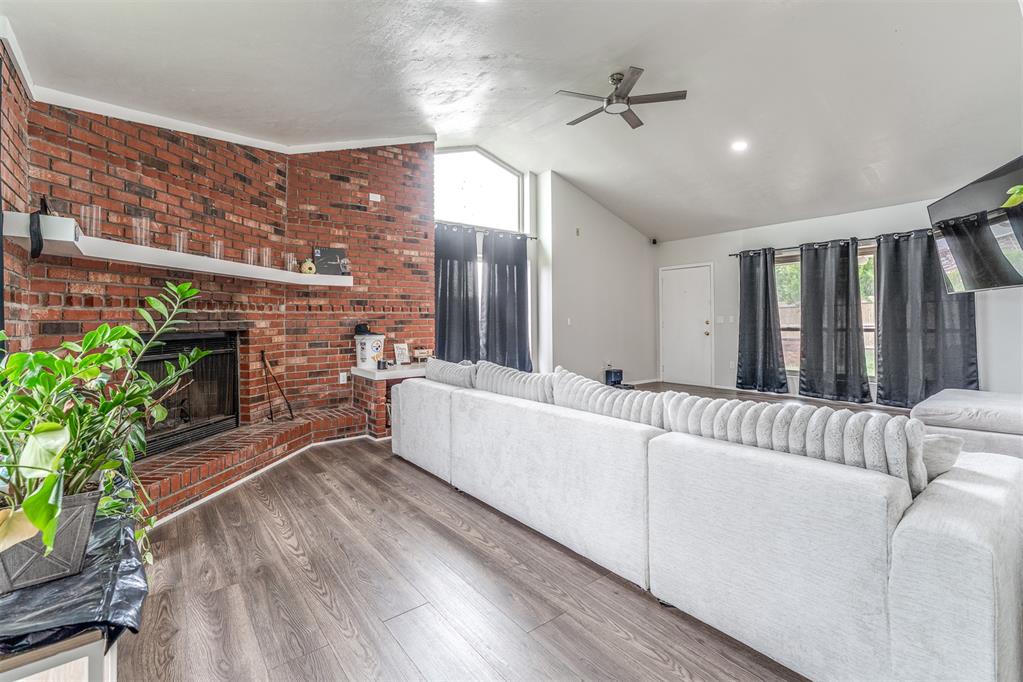 5400 N Wisconsin Avenue