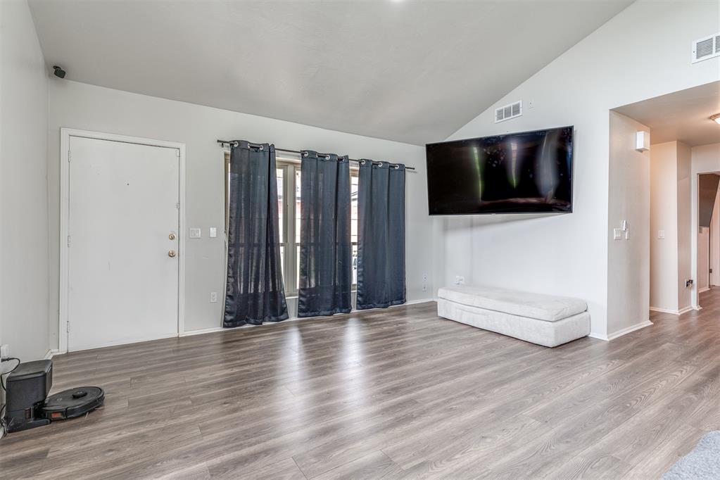 5400 N Wisconsin Avenue