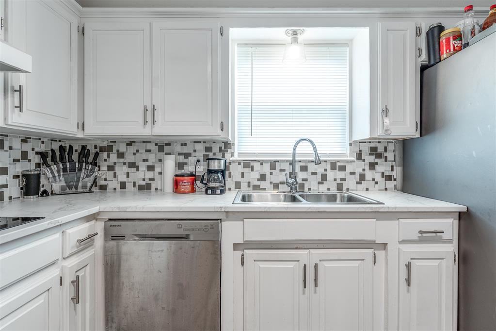 5400 N Wisconsin Avenue