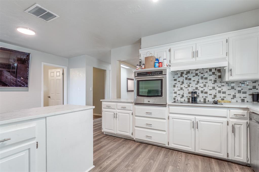 5400 N Wisconsin Avenue