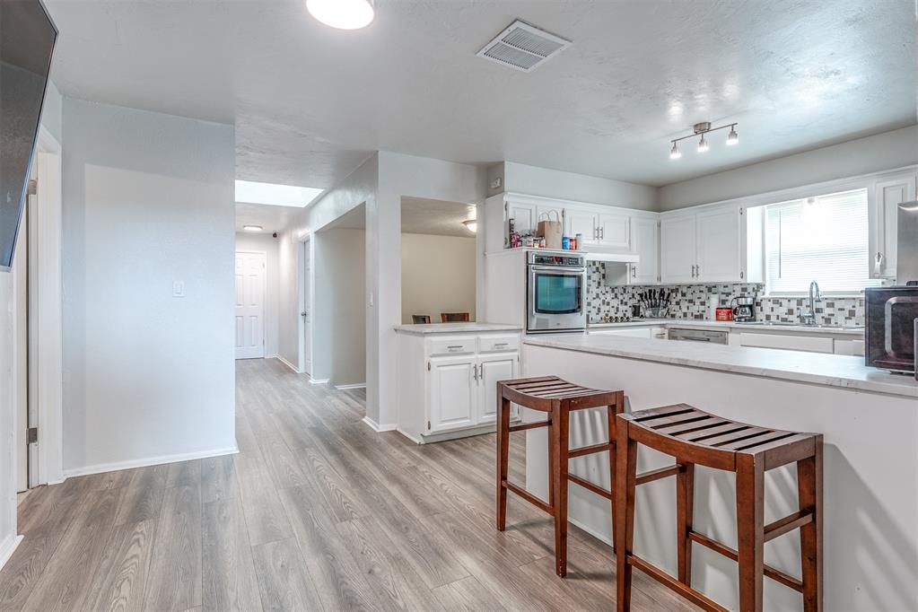 5400 N Wisconsin Avenue