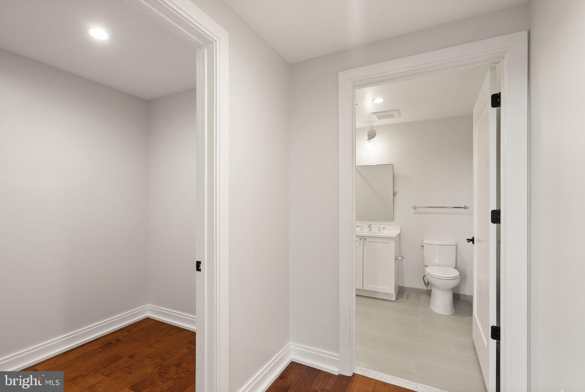 1111 PENNSYLVANIA AVENUE SE 304