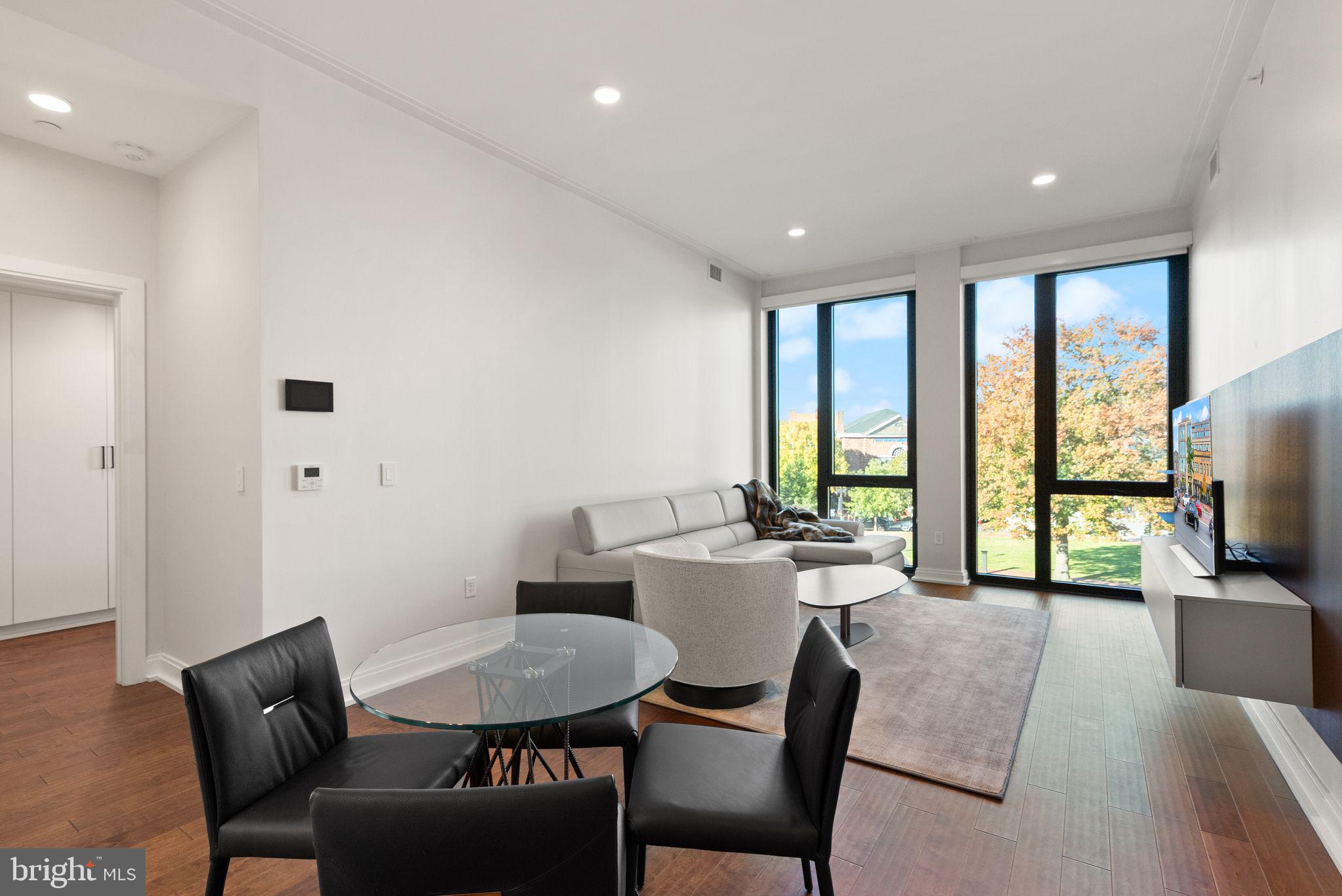 1111 PENNSYLVANIA AVENUE SE 304