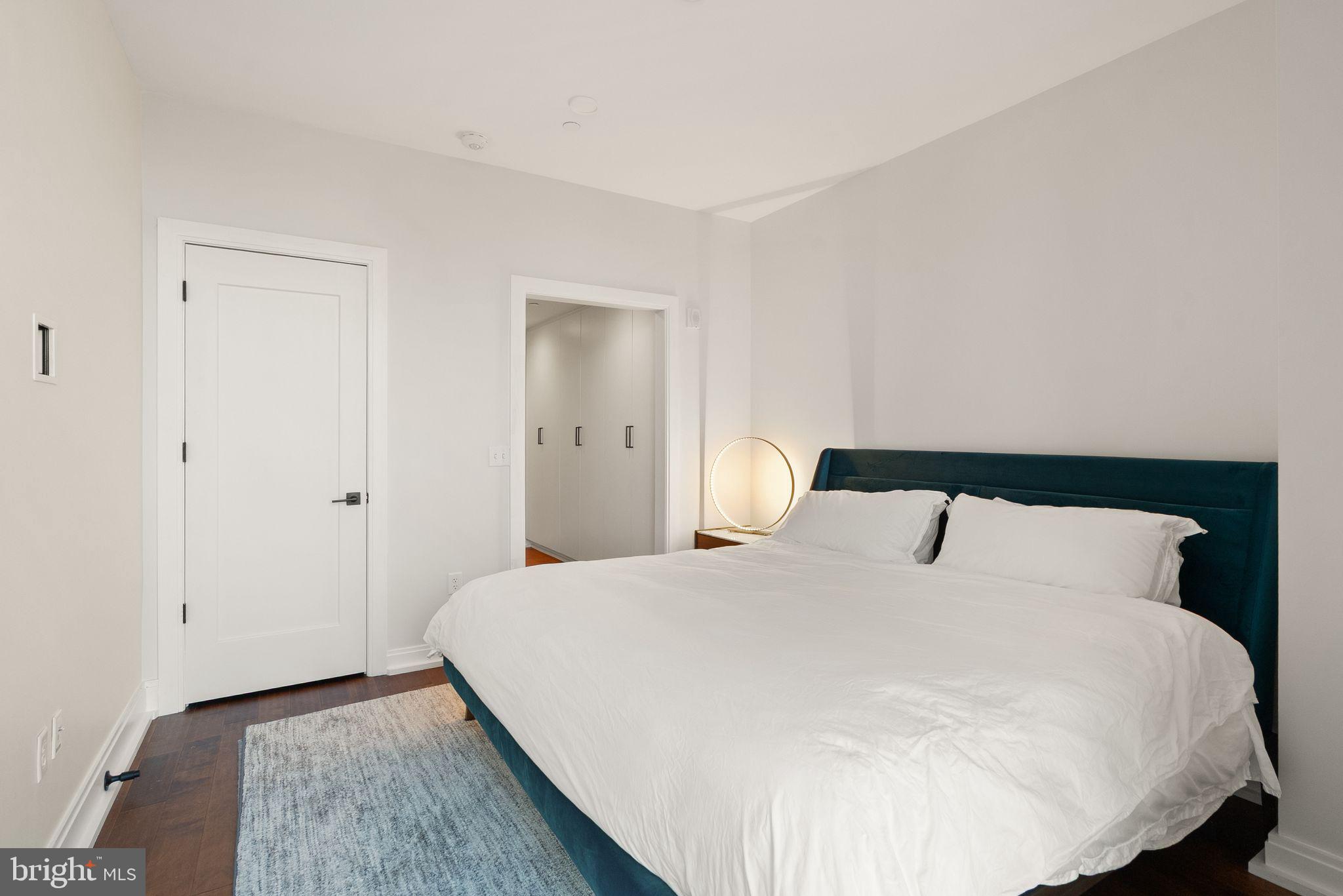 1111 PENNSYLVANIA AVENUE SE 304