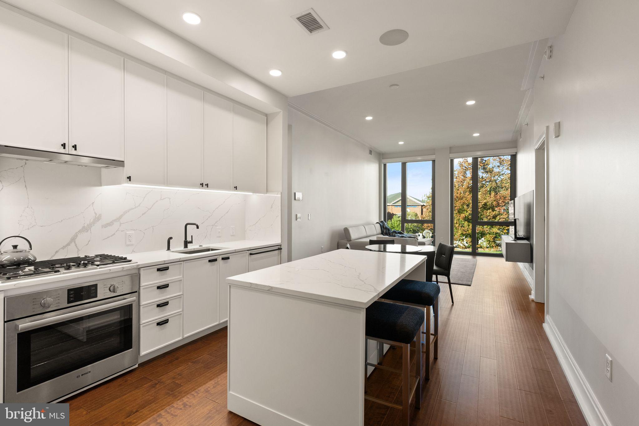 1111 PENNSYLVANIA AVENUE SE 304