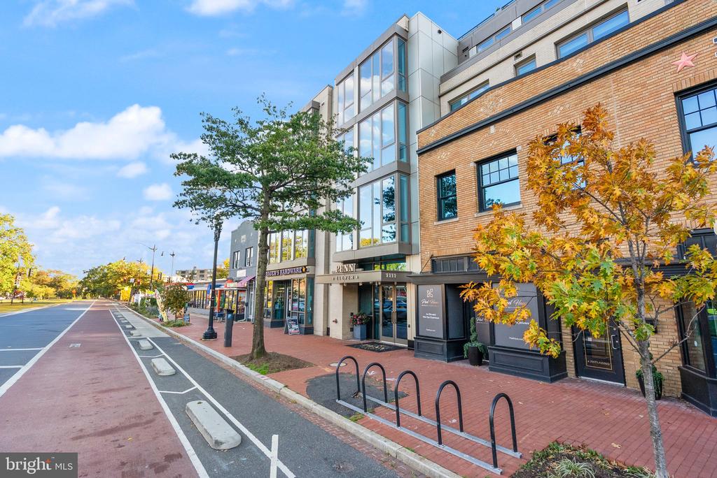 1111 PENNSYLVANIA AVENUE SE 304
