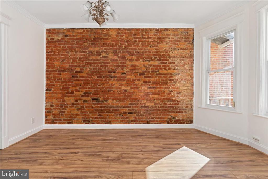 228 RHODE ISLAND AVENUE NW