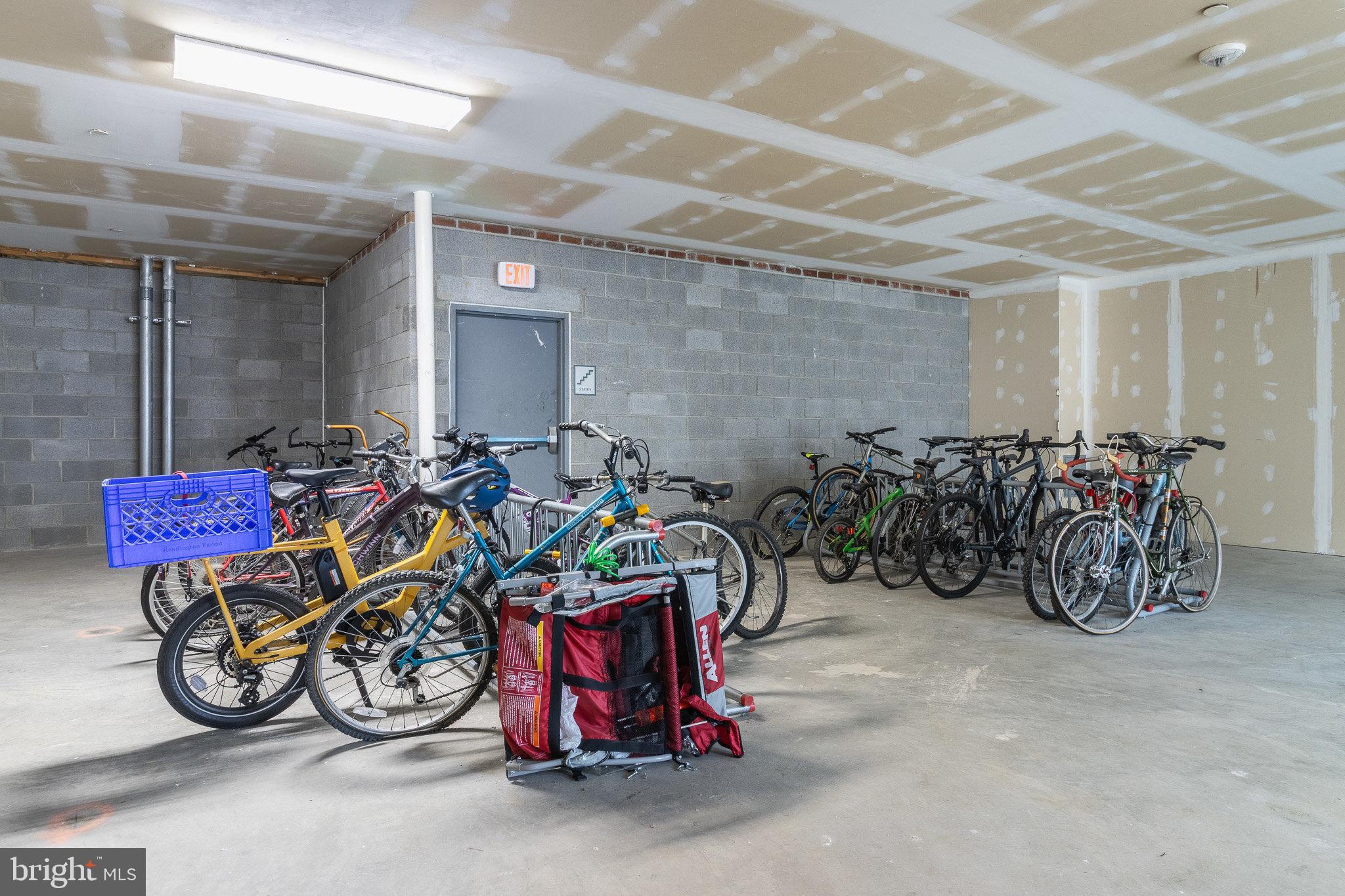 801 PLEASANT DRIVE 80115