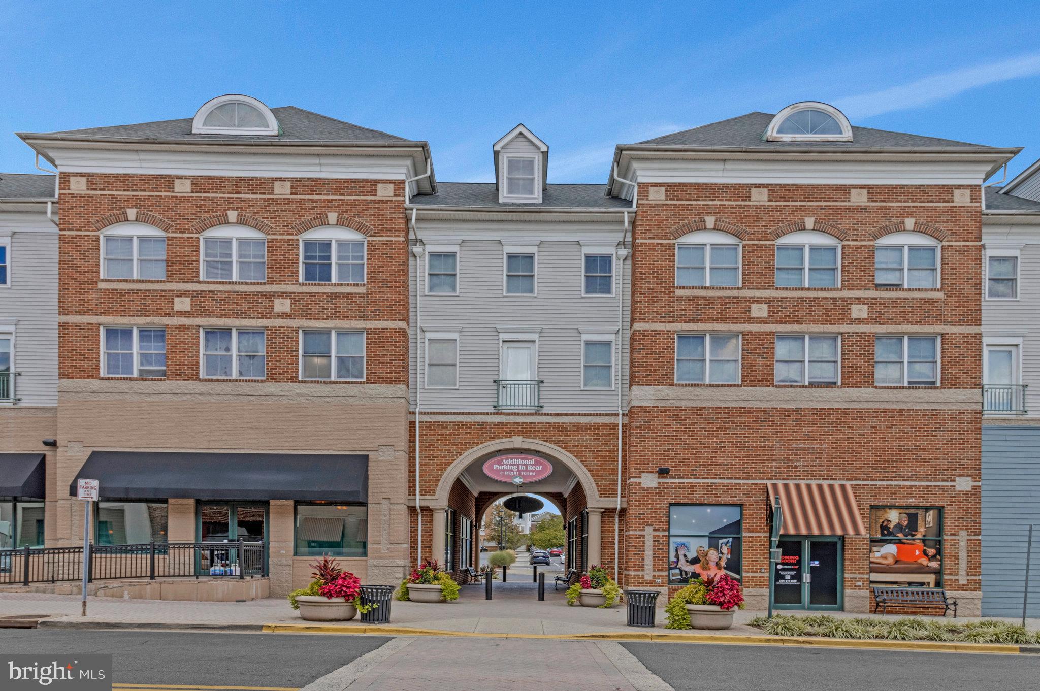 801 PLEASANT DRIVE 80115