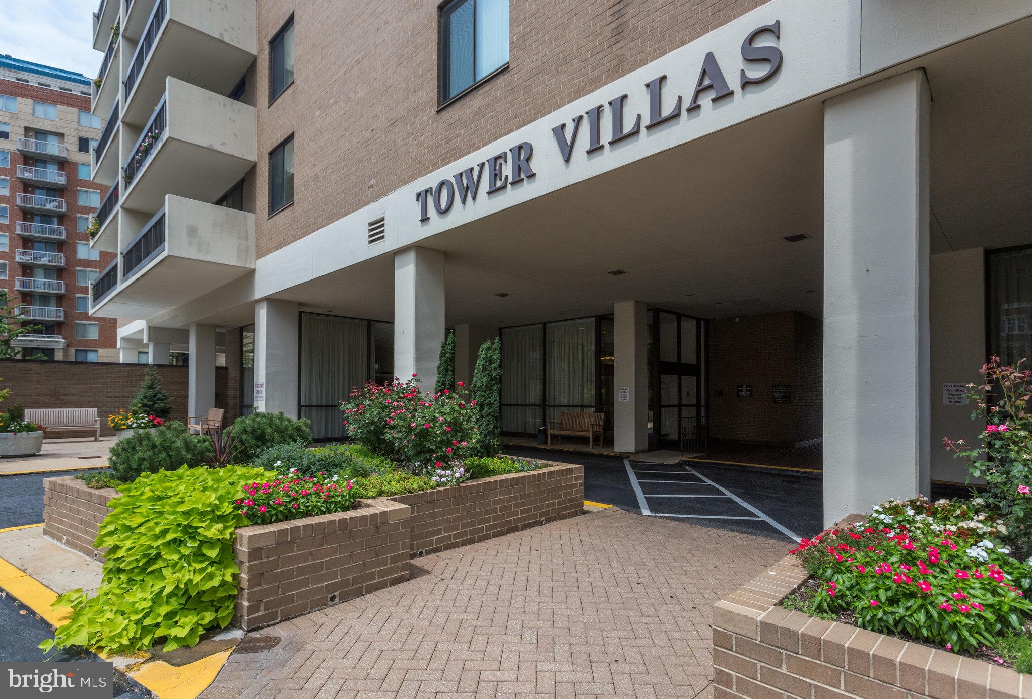 3800 FAIRFAX DRIVE Unit: 810