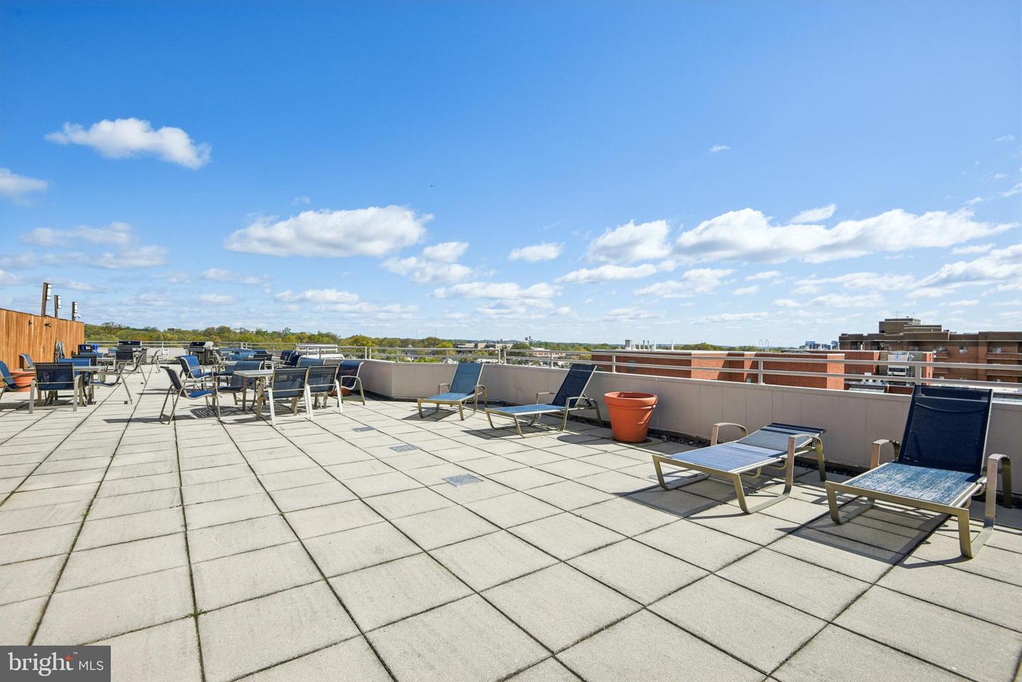1001 N Vermont St #608